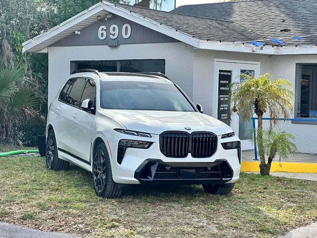 2025 BMW X7