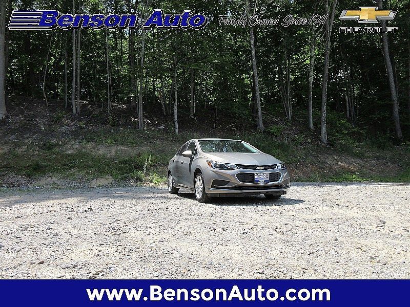 2018 CHEVROLET Cruze