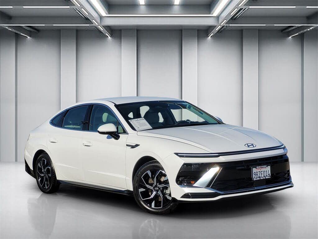 2024 HYUNDAI Sonata