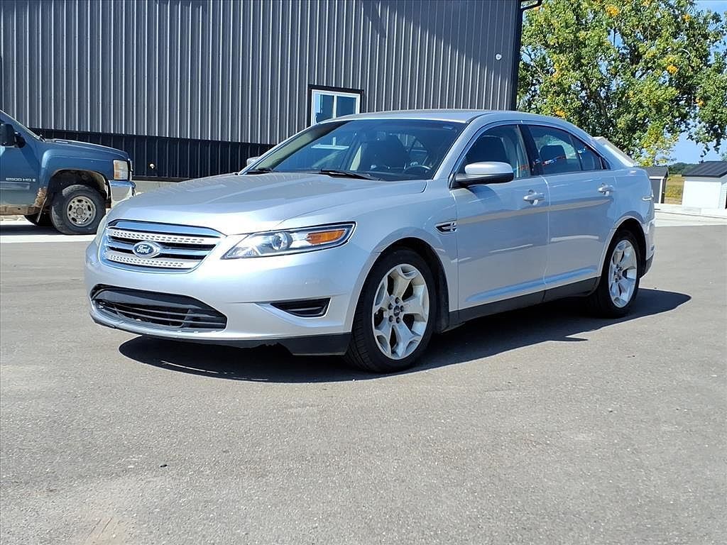 2010 FORD Taurus