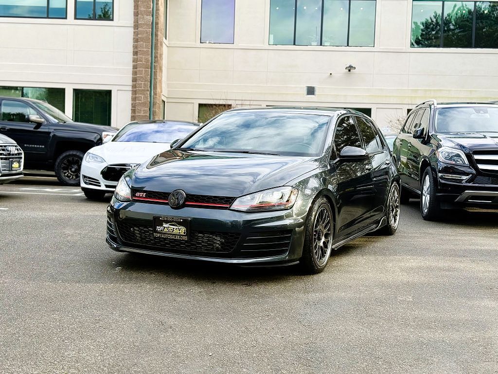 2017 VOLKSWAGEN Golf GTI