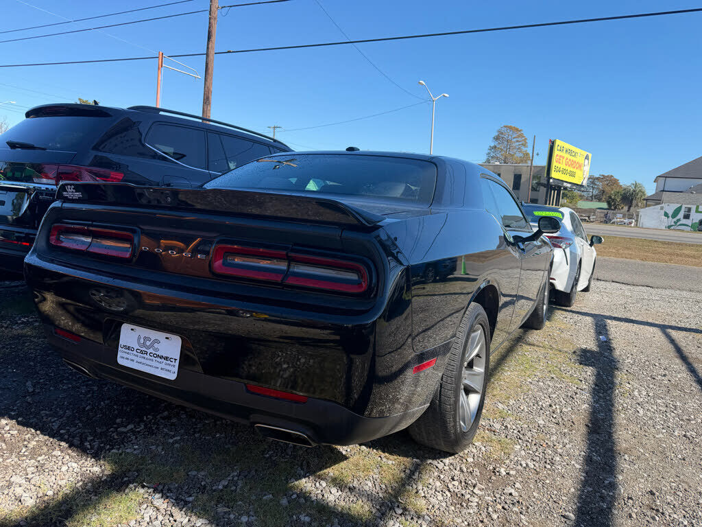 2019 DODGE Challenger