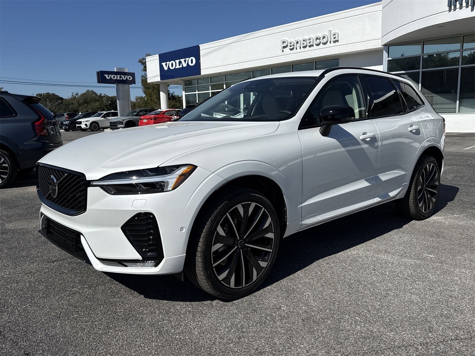 2026 VOLVO XC60