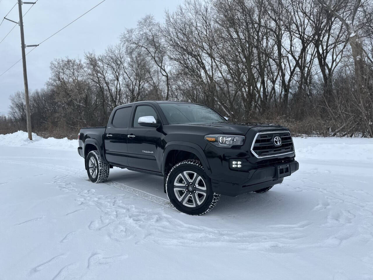 2016 TOYOTA Tacoma