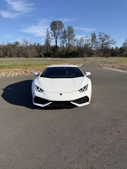 2016 LAMBORGHINI Huracan