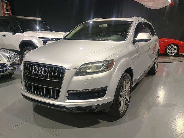 2010 AUDI Q7