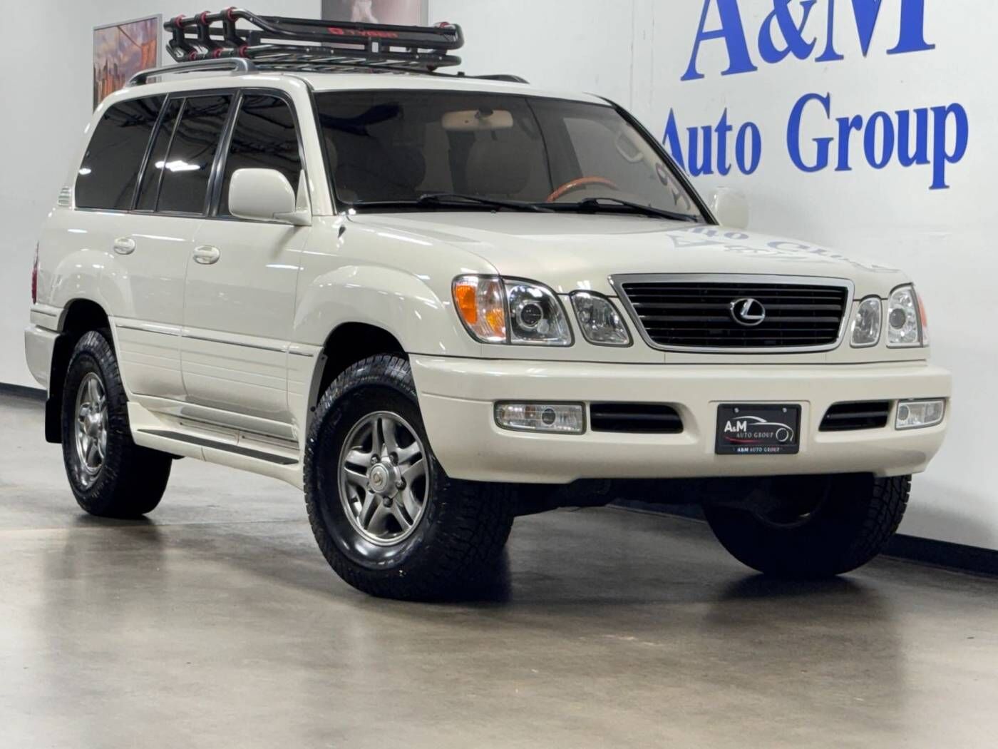 2002 LEXUS LX