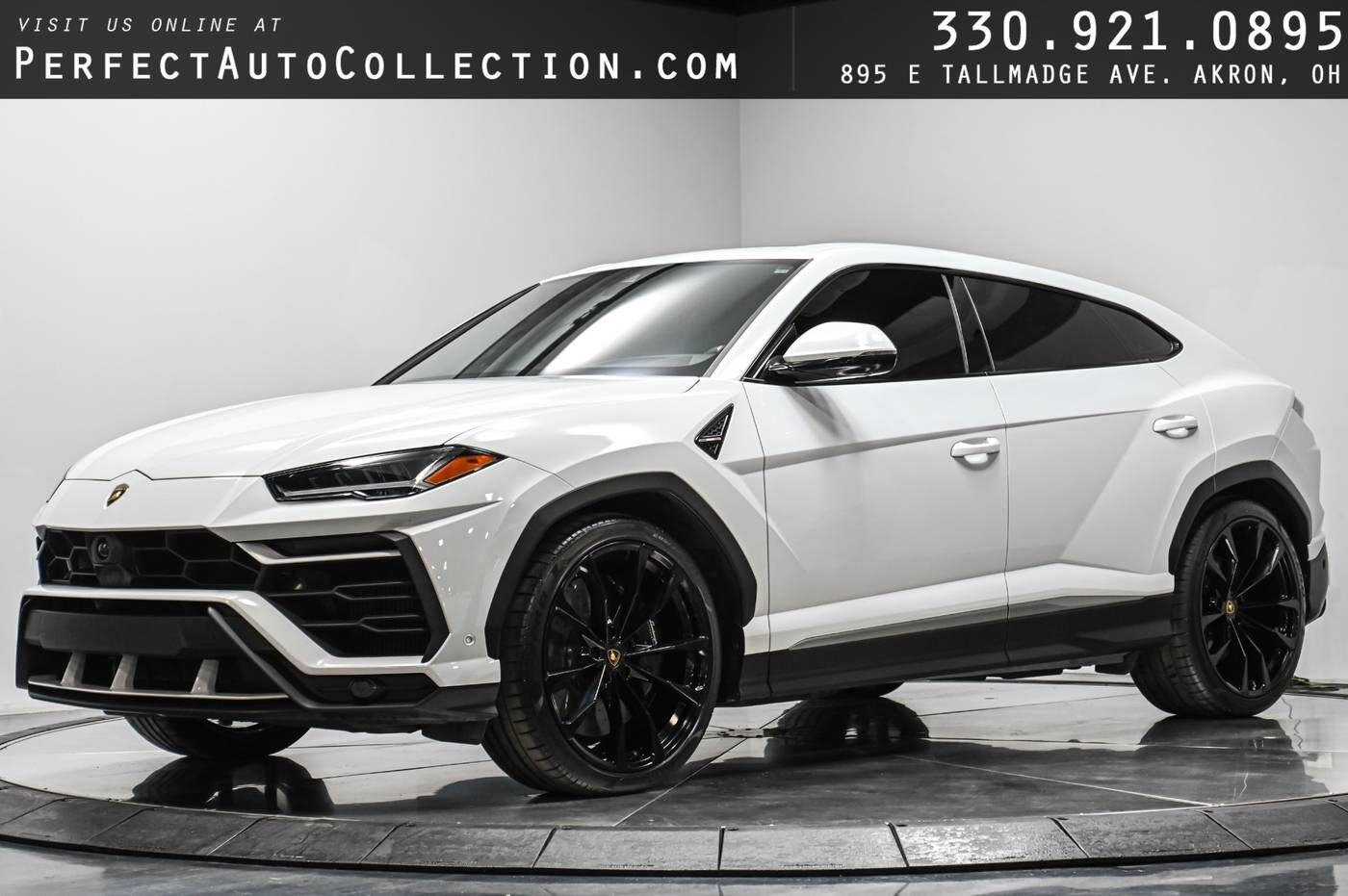 2020 LAMBORGHINI URUS
