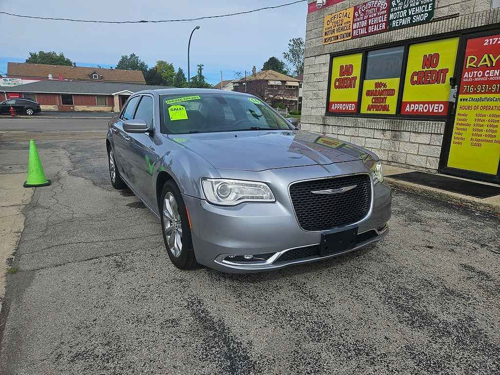 2016 CHRYSLER 300