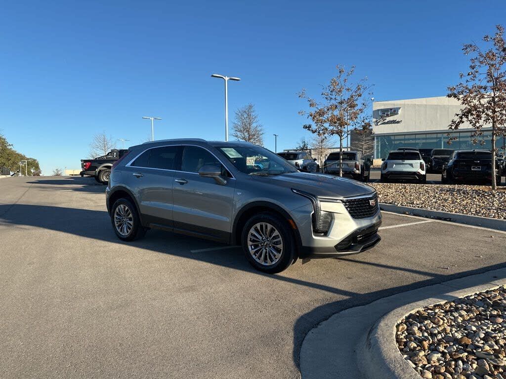 2024 CADILLAC XT4