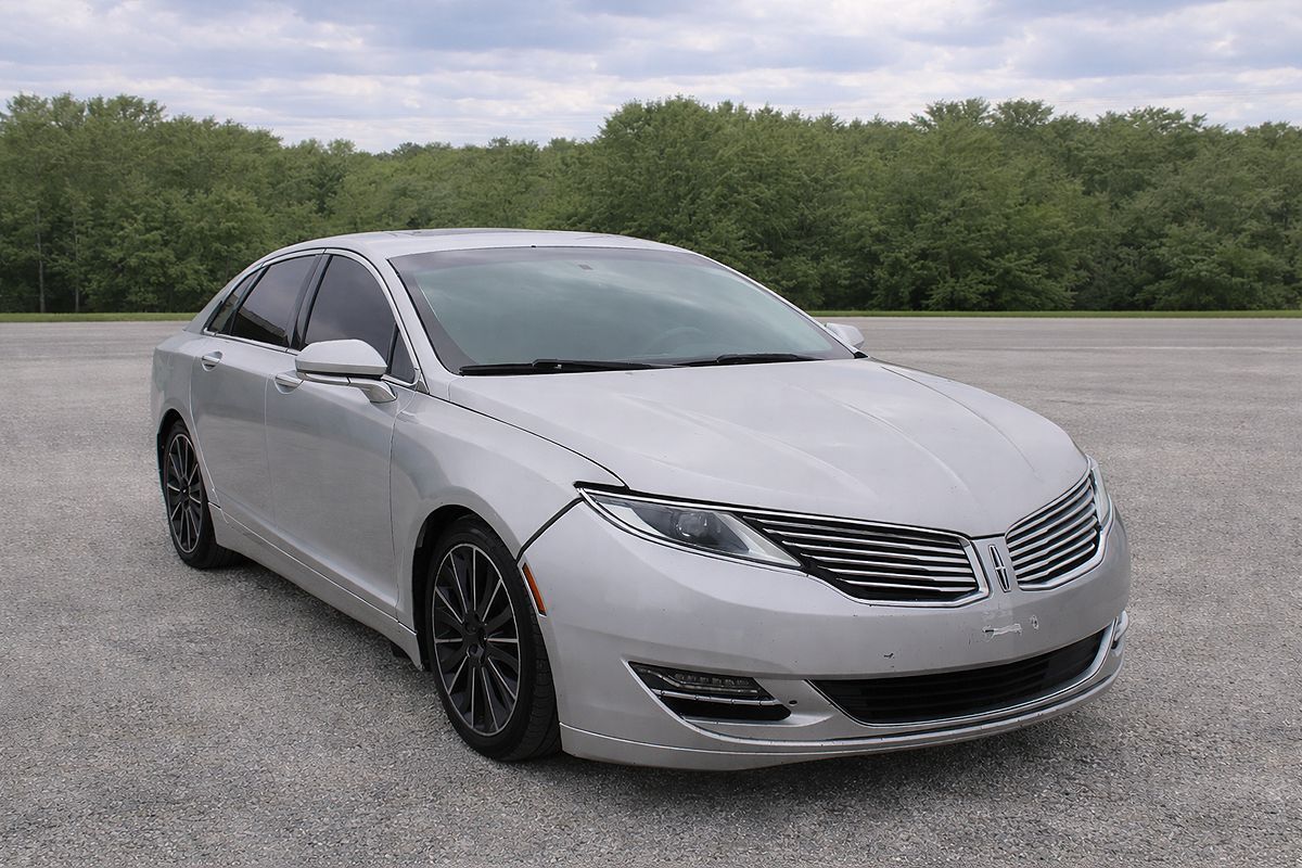 2016 LINCOLN MKZ
