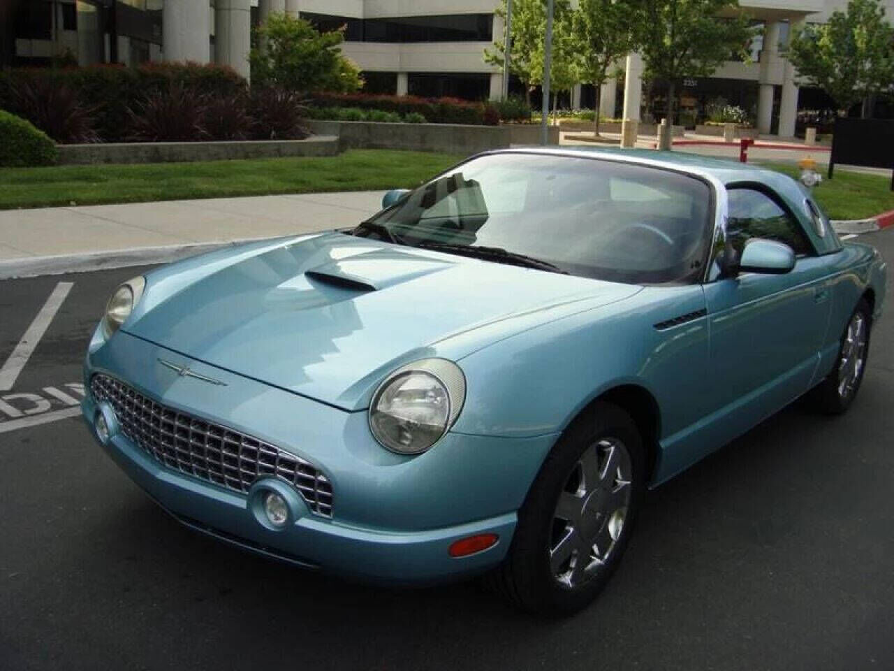 2002 FORD Thunderbird