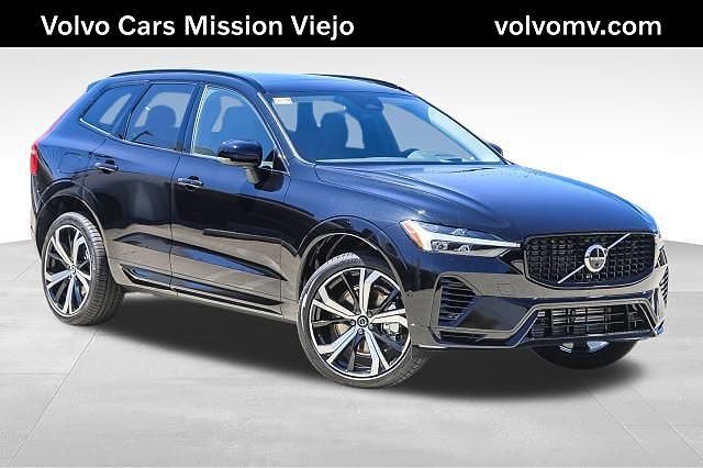 2025 VOLVO XC60