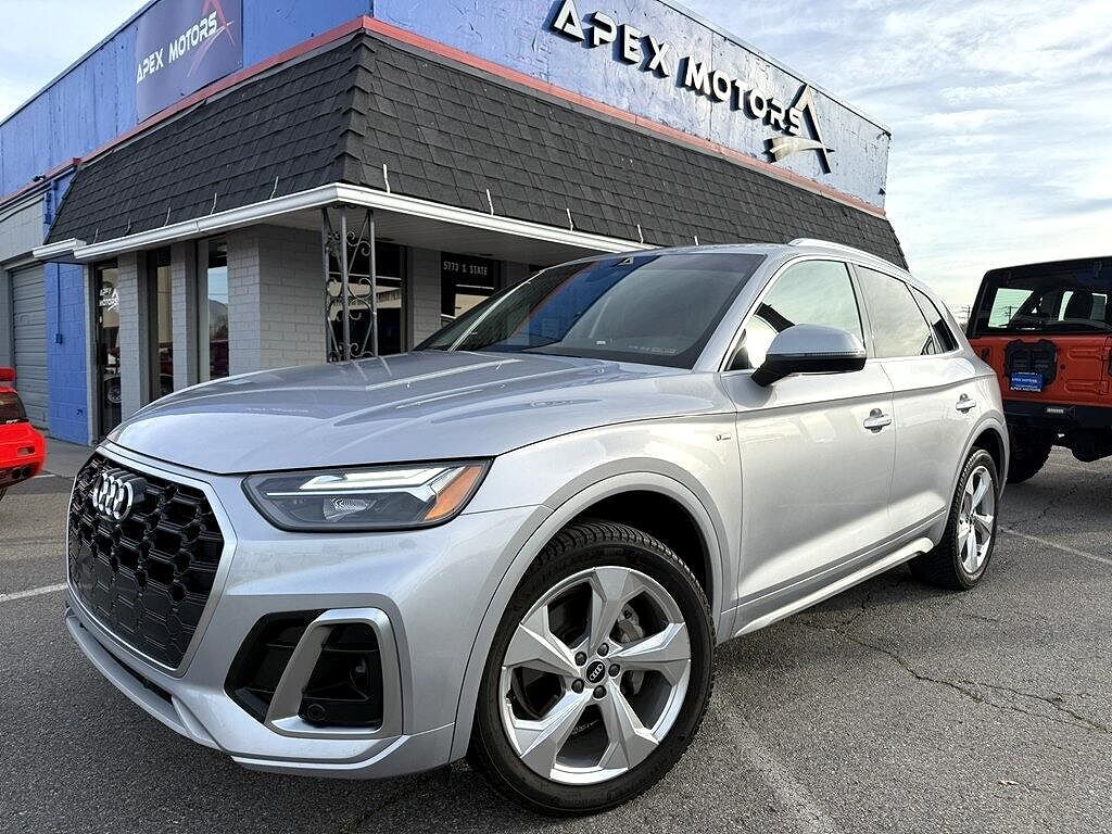2022 AUDI Q5