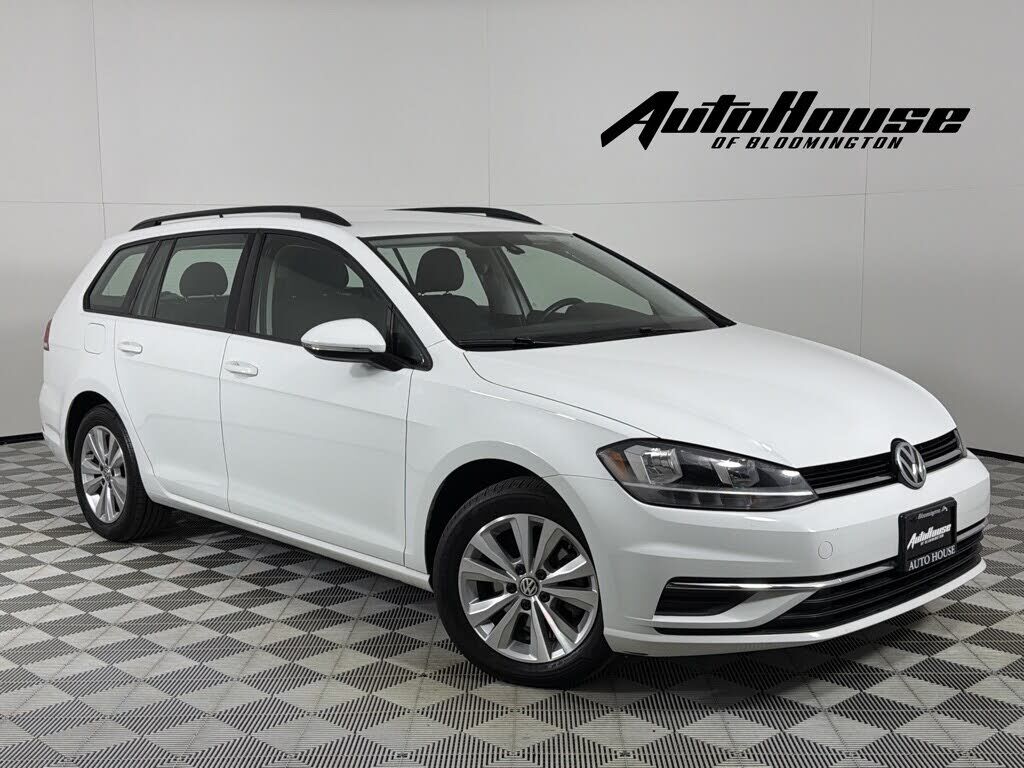 2019 VOLKSWAGEN Golf SportWagen