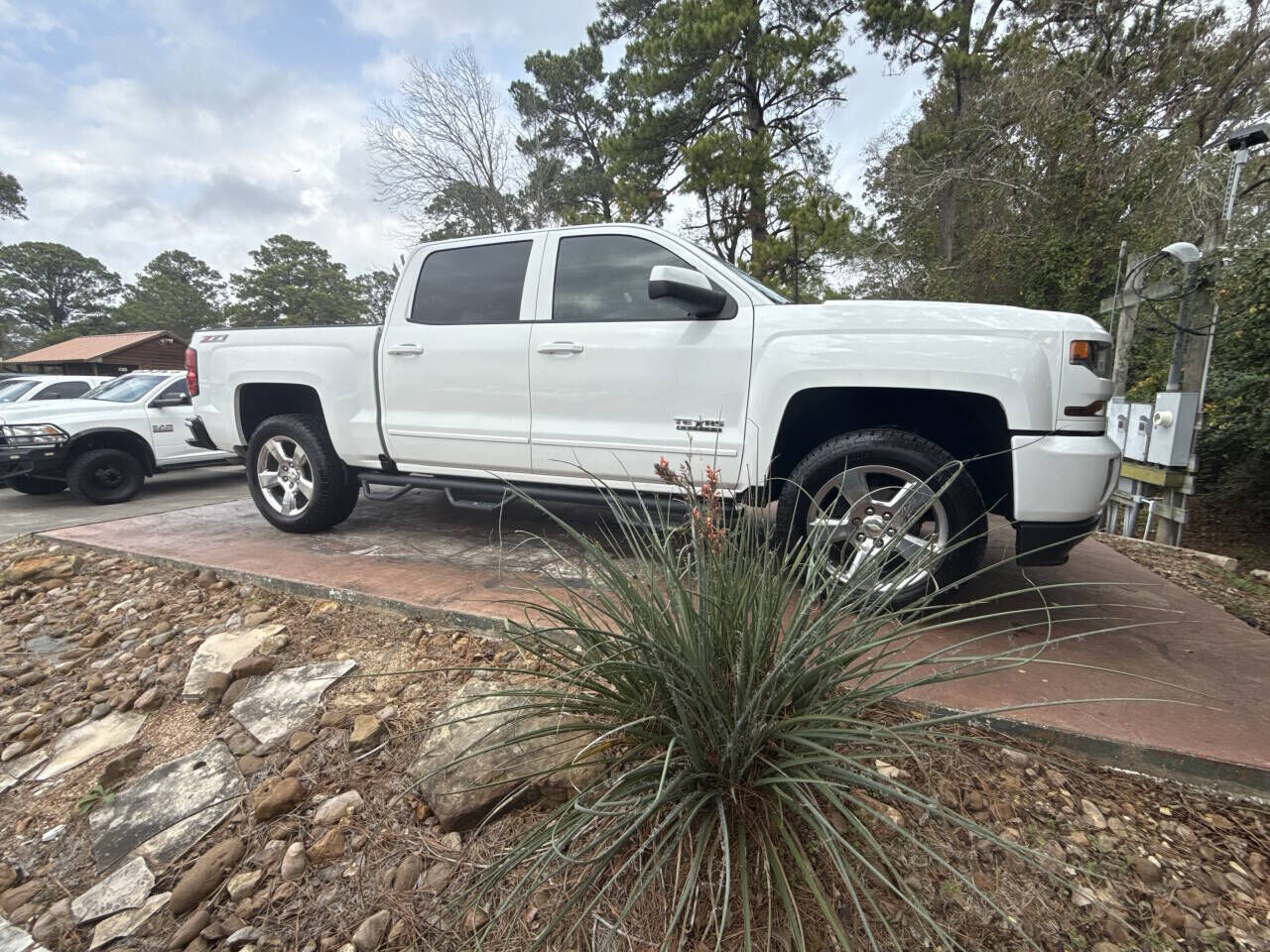 2017 CHEVROLET Silverado
