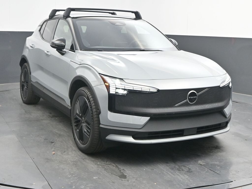 2026 VOLVO EX30 CC