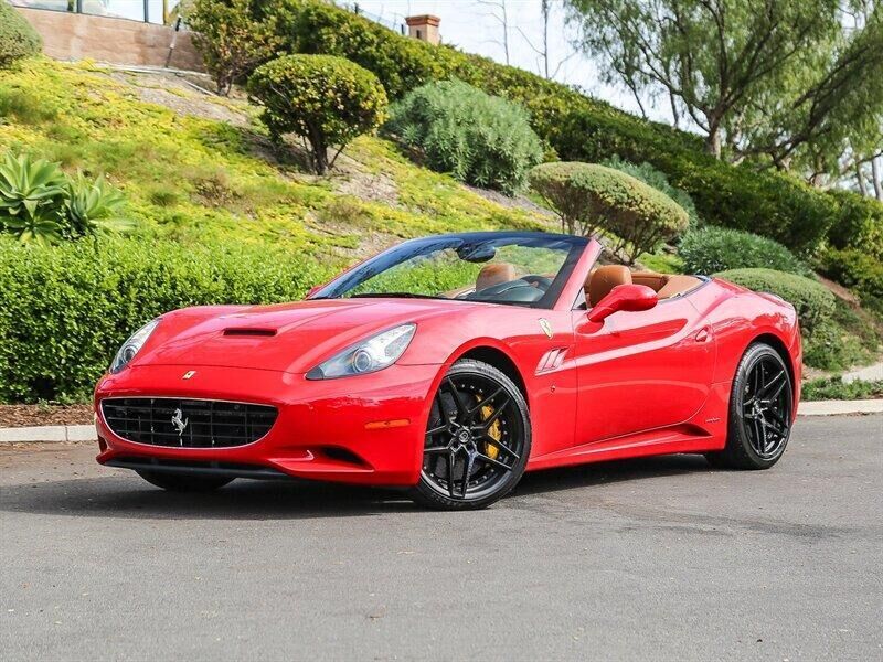 2010 FERRARI California
