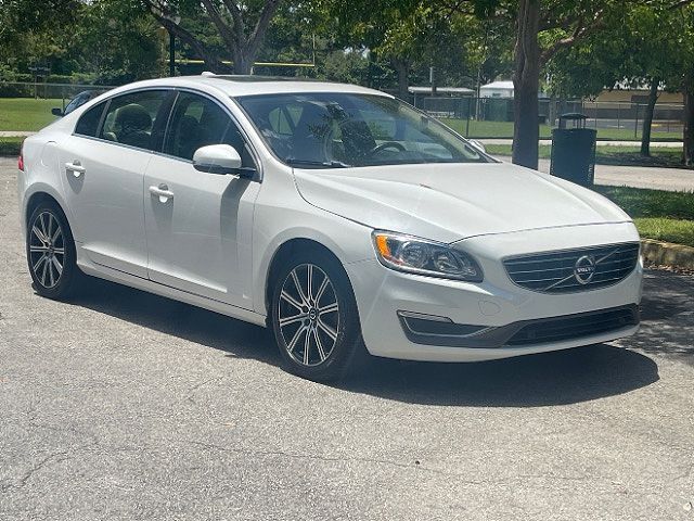2018 VOLVO S60