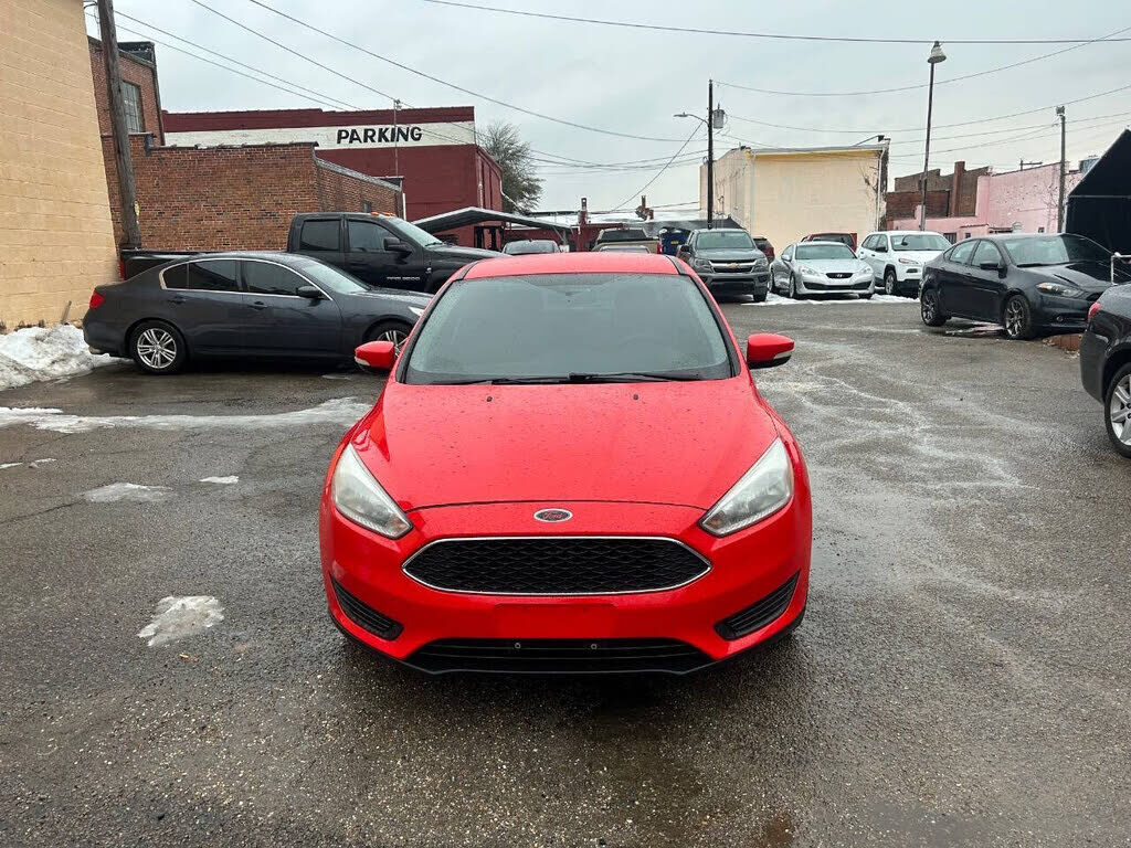 2017 FORD Focus