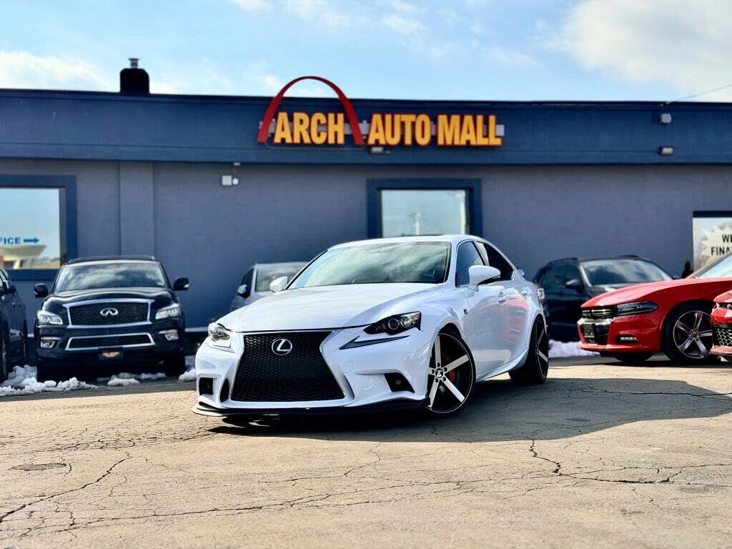 2016 LEXUS IS