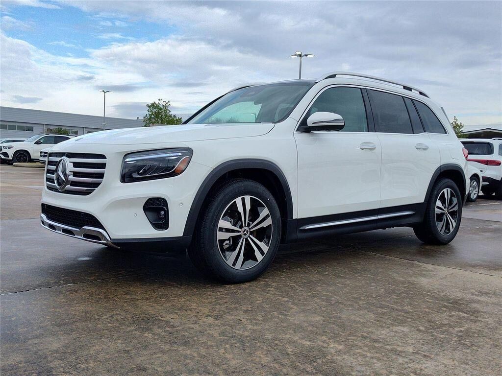 2025 MERCEDES-BENZ GLB-Class