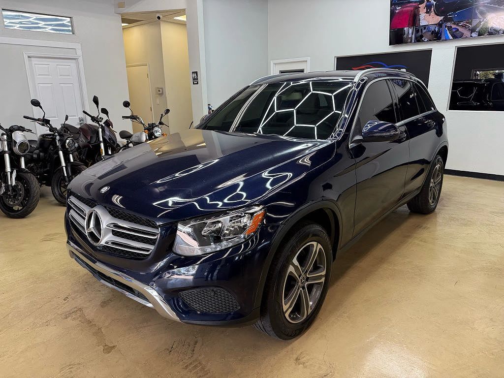 2017 MERCEDES-BENZ GLC-Class