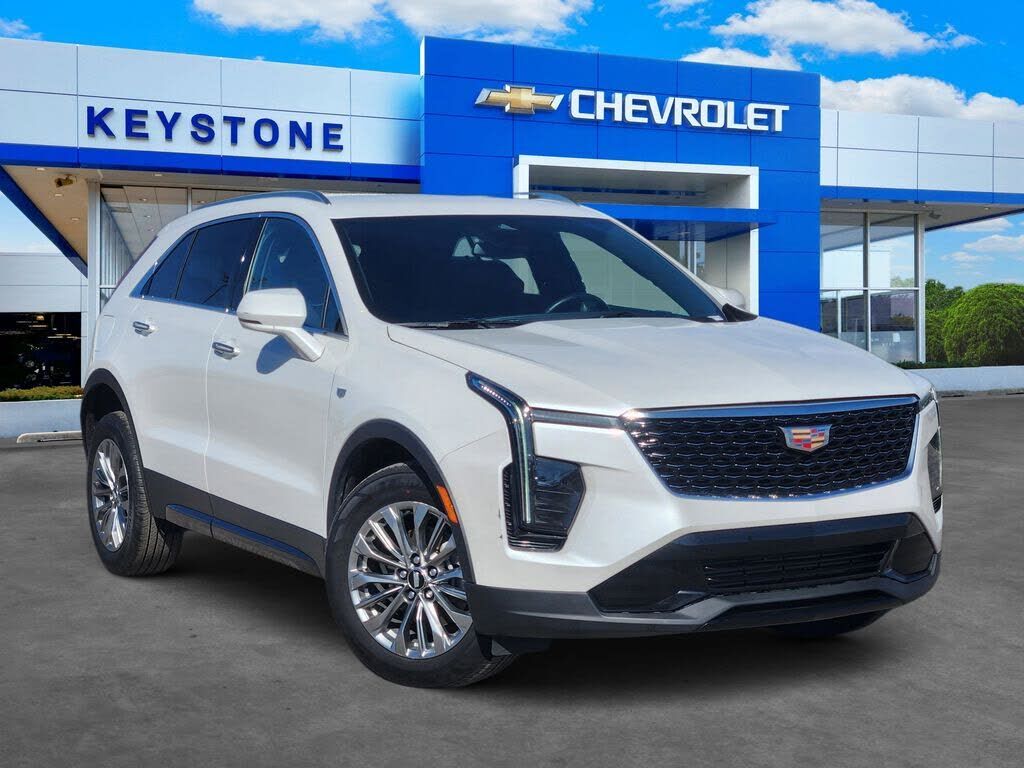 2024 CADILLAC XT4