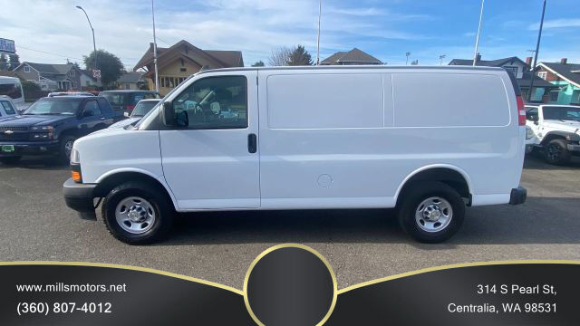 2022 CHEVROLET Express