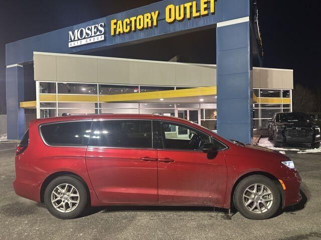 2025 CHRYSLER Pacifica