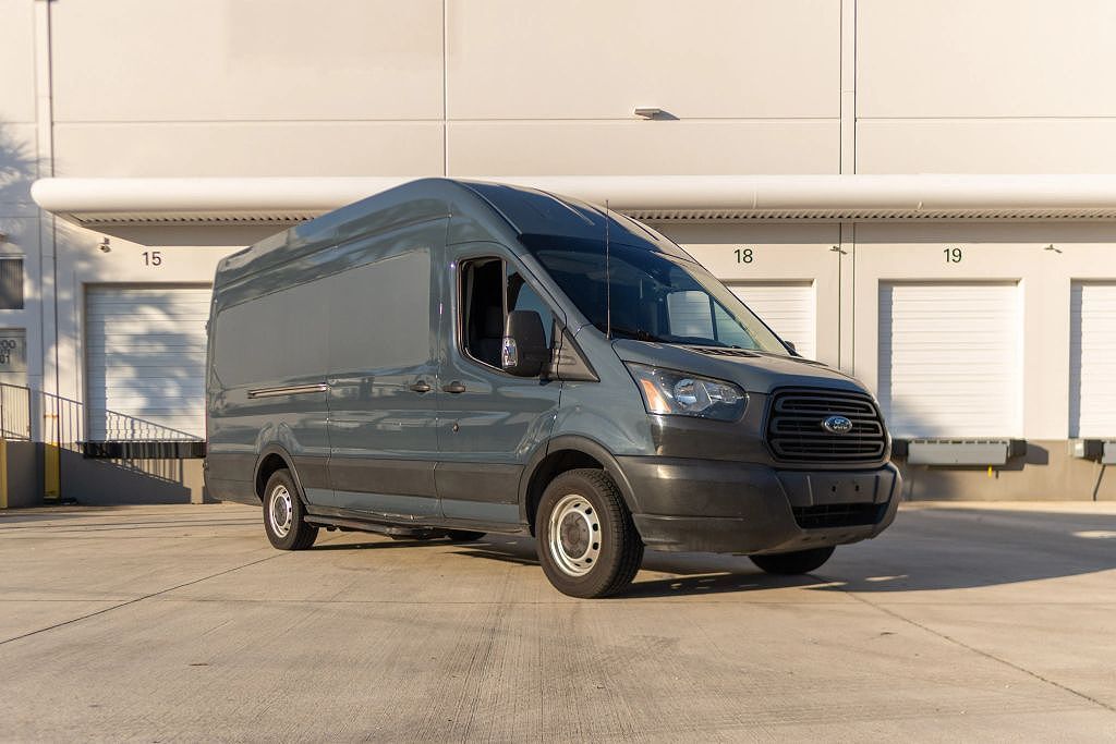 2019 FORD Transit