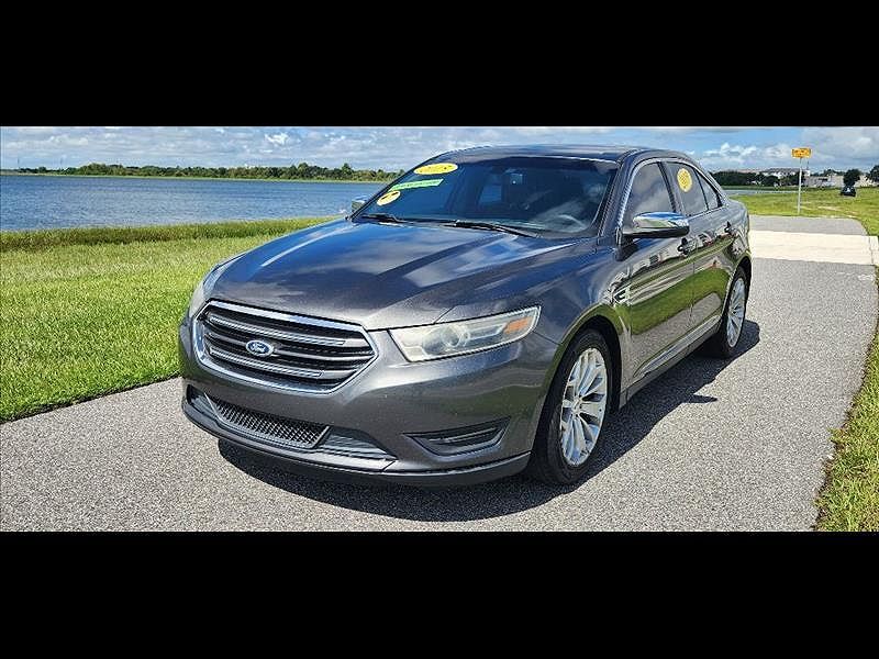 2015 FORD Taurus