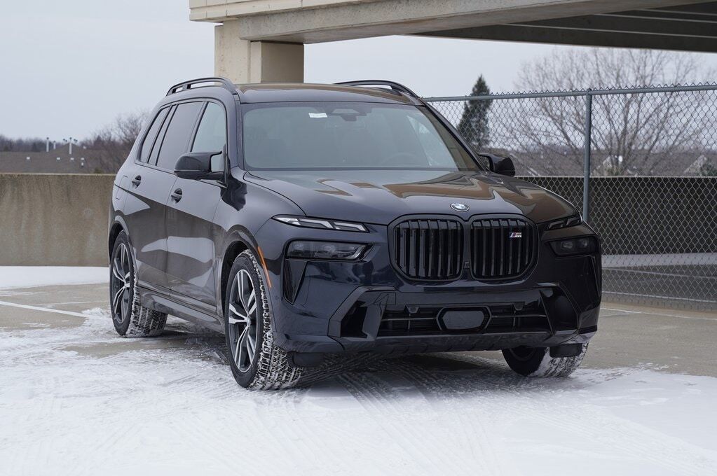 2026 BMW X7