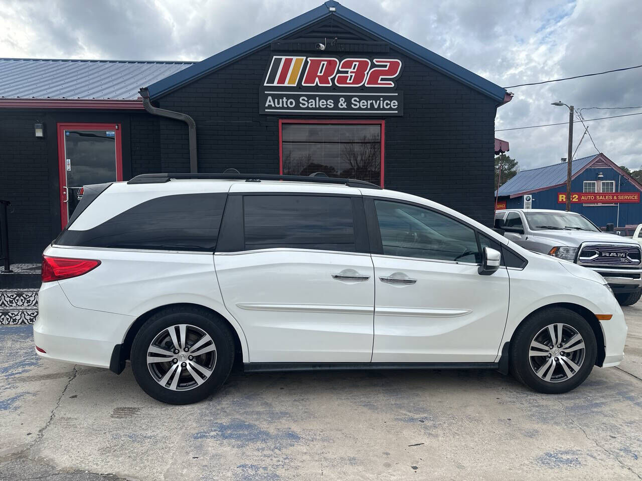 2018 HONDA Odyssey