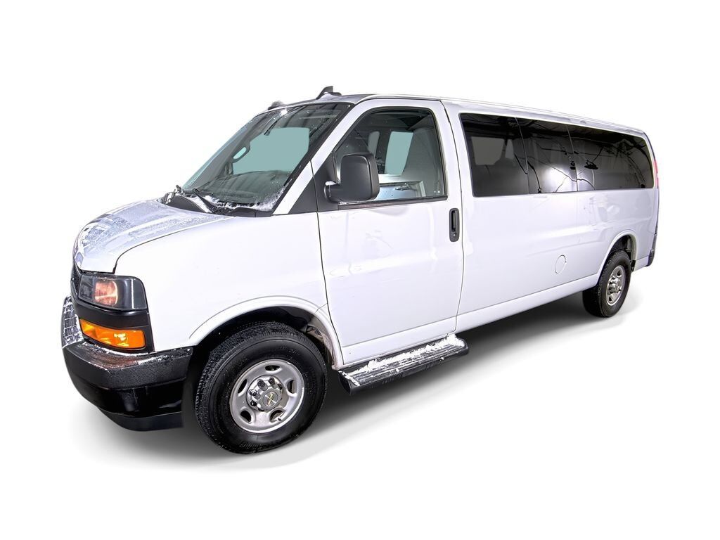 2023 CHEVROLET Express