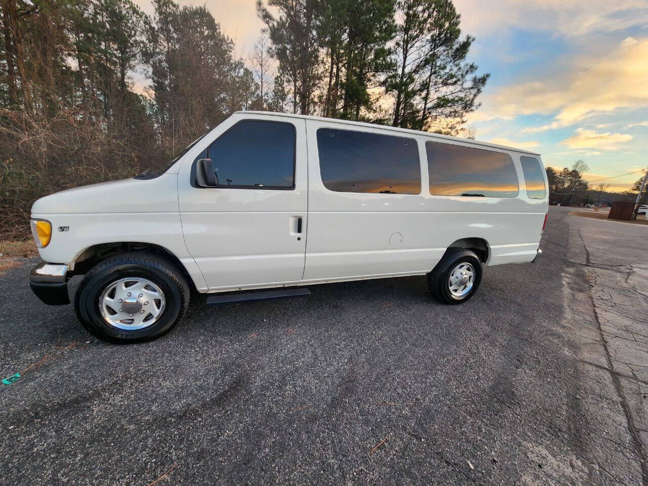 1999 FORD E-350