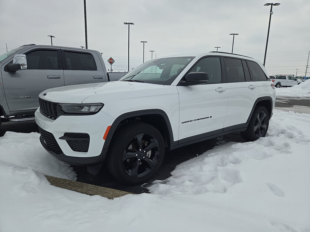 2023 JEEP Grand Cherokee