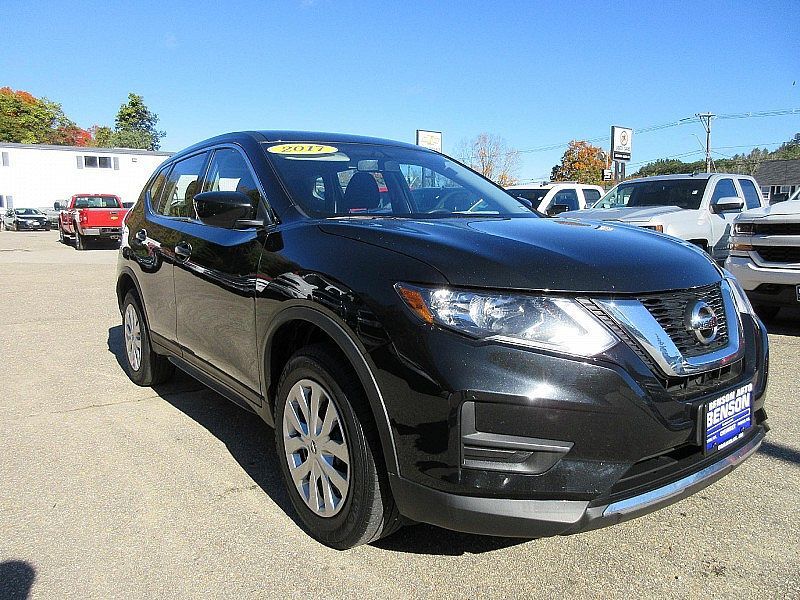 2017 NISSAN Rogue