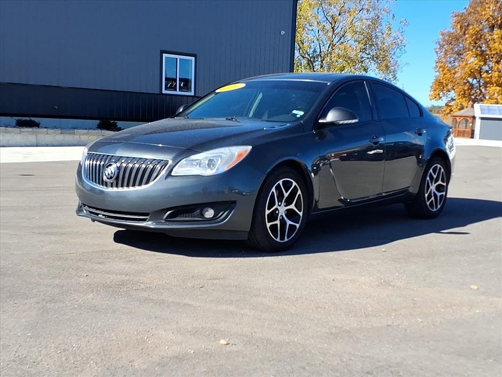 2017 BUICK Regal