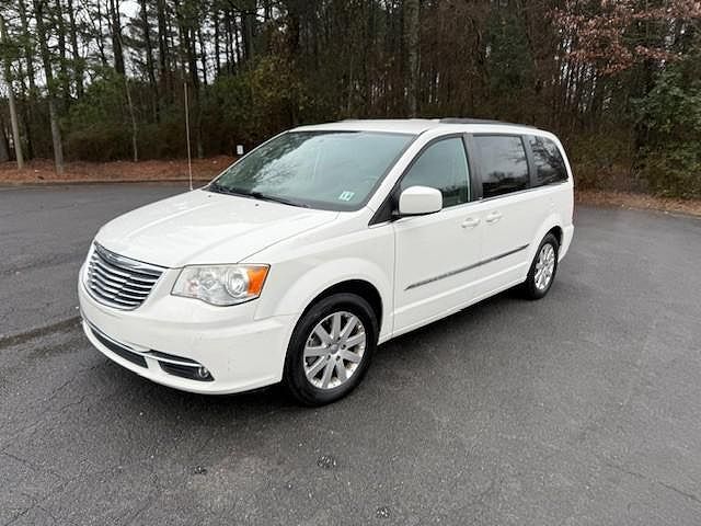 2013 CHRYSLER Town and Country