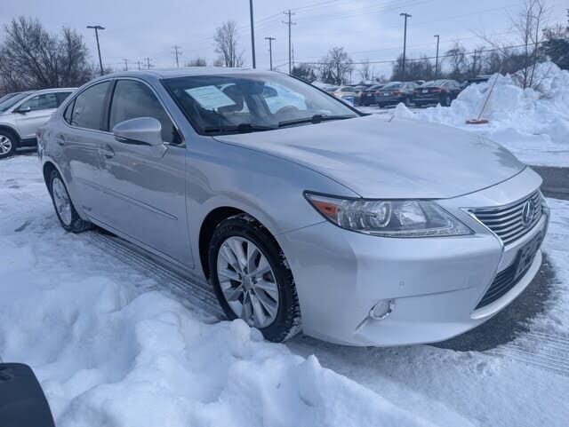 2013 LEXUS ES