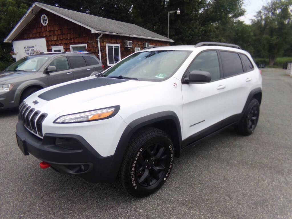 2018 JEEP Cherokee