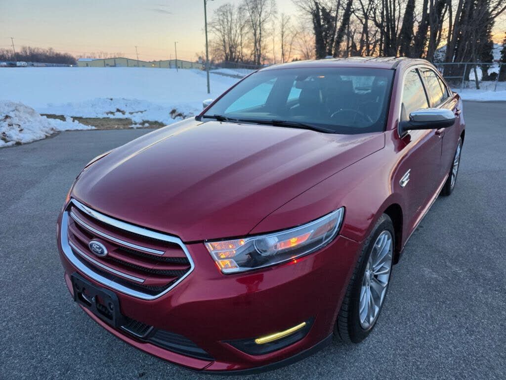 2015 FORD Taurus