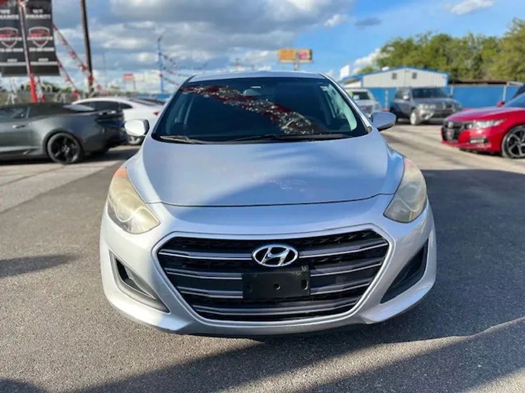 2017 HYUNDAI Elantra GT