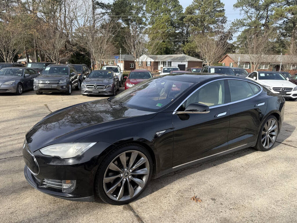 2014 TESLA Model S