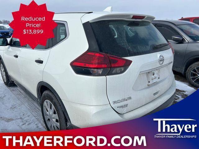 2017 NISSAN Rogue