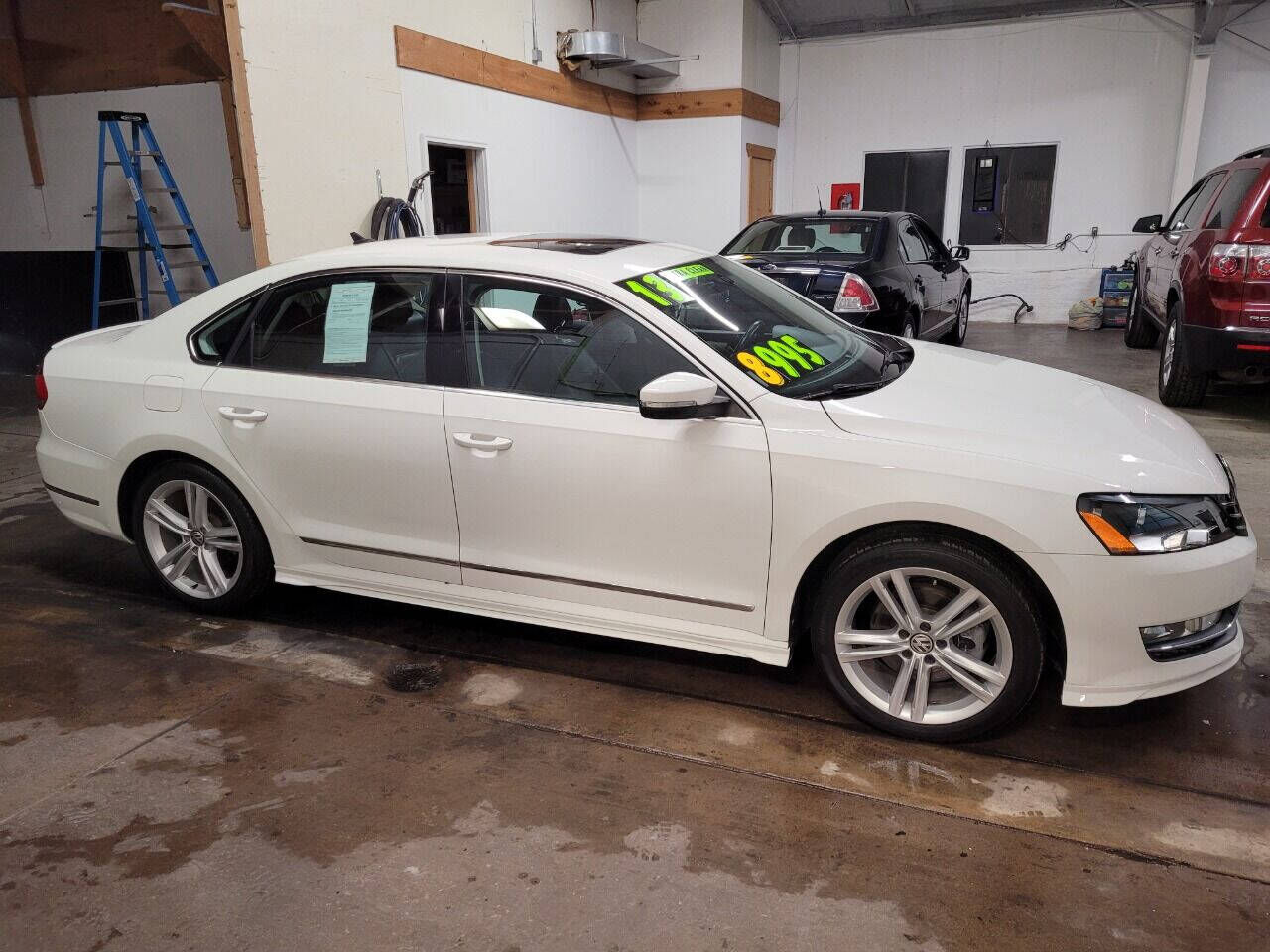 2013 VOLKSWAGEN Passat