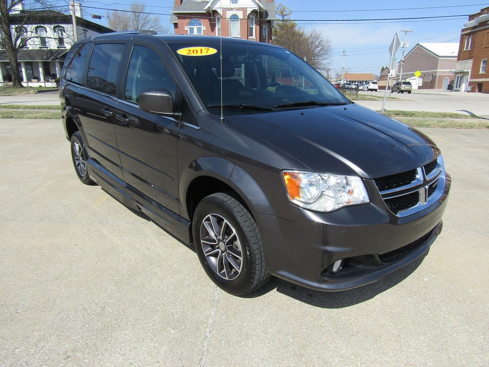 2017 DODGE Grand Caravan