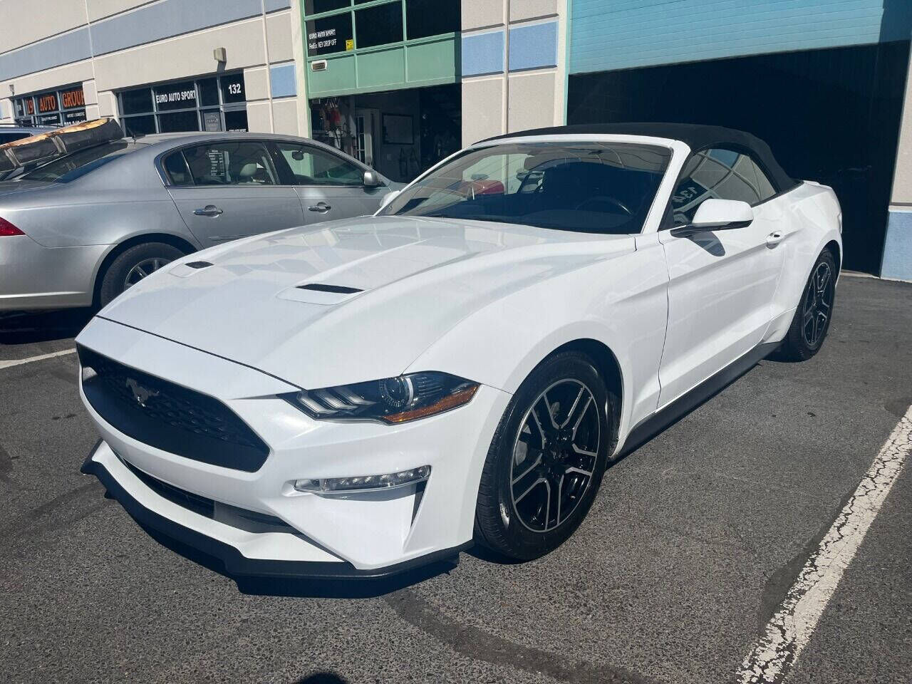 2020 FORD Mustang
