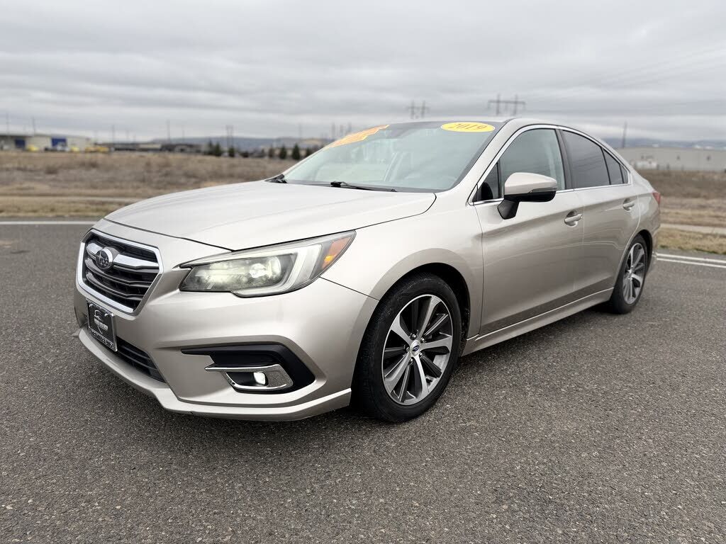 2019 SUBARU Legacy